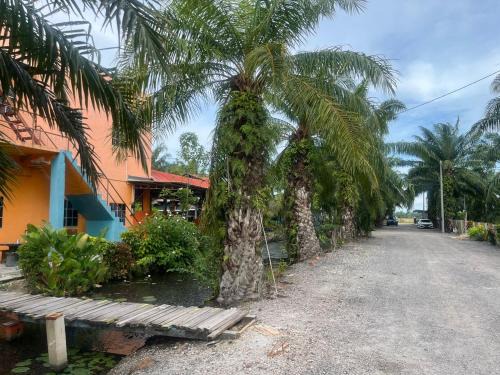 Kuala Kurau Hotel | Capital O 91206 Homestay Pelangi Ban Pecah