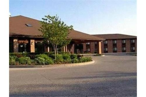 Fulton Hotel | Capital O Amerihost Inn and Suites Fulton Hwy 54 MO