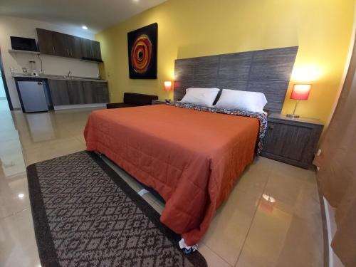 Zona Minerva Apartment | Budget-Friendly Tu Estancia Guadalajara with Breakfast & Kitchen