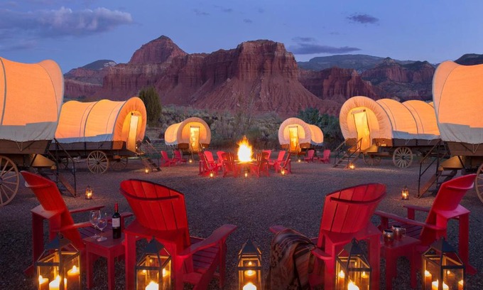 Torrey Resort | Explore Capitol Reef Resort with Pool and Oceanfront Views