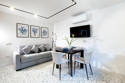 Tiberio Apartment | Discover Family-Friendly Comfort at Capri House