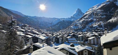 Zermatt Apartment | Capri Matterhorn View