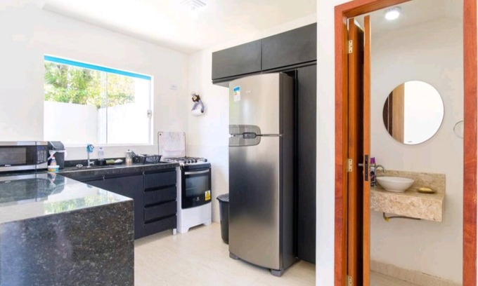 Jardim Capricornio House | Inviting Capricorn Beach Sunrise with Oceanfront Views
