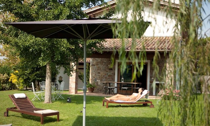 Capriva del Friuli House | Experience Capriva Del Friuli: Pet-Friendly Villa Awaits