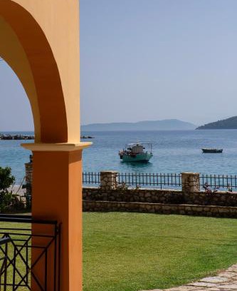 Mikros Gialos Apartment | Oceanfront Bliss at Captain Nick Aparthotel - Rated 9.2/10