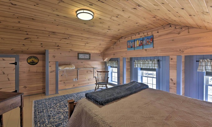 St. Albans Apartment | Experience 'Captain's Quarters' at St Albans Bay Marina