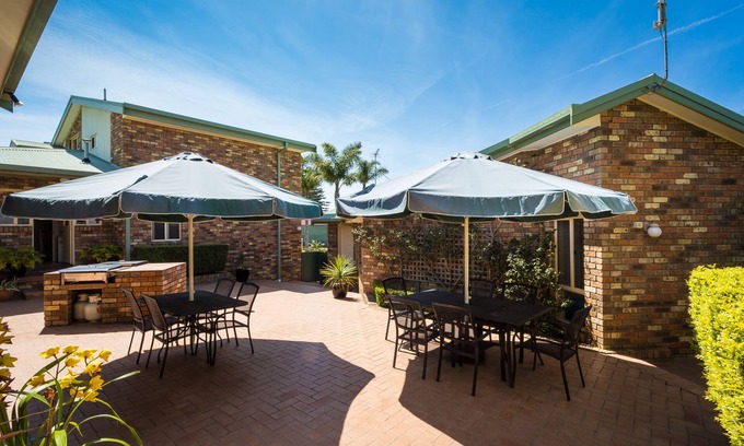Bermagui Apartment | Unforgettable Oceanfront Stay at Captain's Quarters