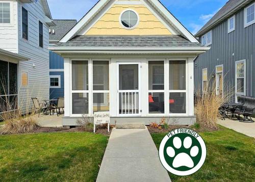 Ottawa House | Discover Family-Friendly Comfort at Captain's Quarters