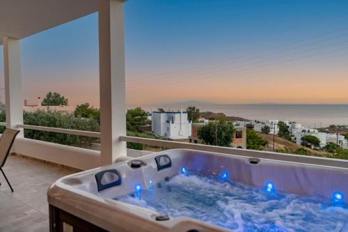 Megas Gialos House | Spectacular Captain View: Family-Friendly with Hot Tub