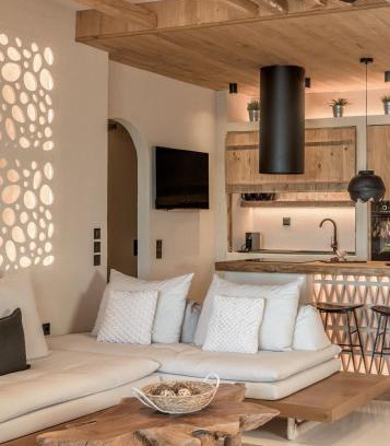 Apollonia Apartment | Oceanfront Bliss at Captain Zeppos – Rated 9.9/10!
