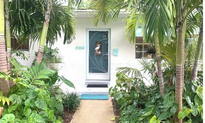 Florida North Atlantic Coast House | Captains Retreat: A Coastal Oasis with Ocean View Amenities