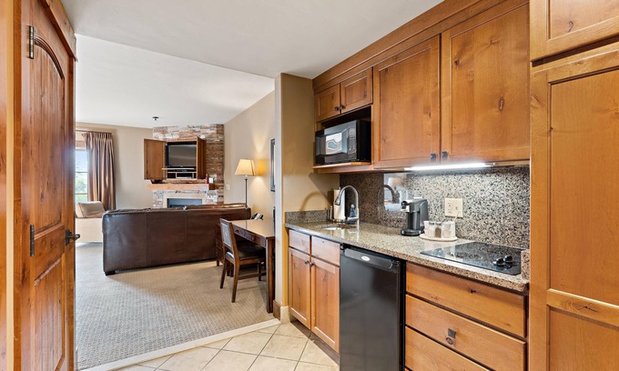 Tamarack Apartment | Discover Happy Trails Studio at Osprey Tamarack Resort