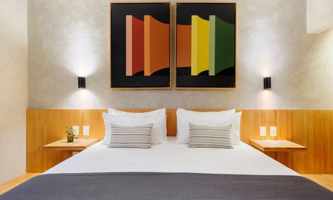 Hipodromo Apartment | Inviting Studio with Terrace at Park Mexico - ChiCo