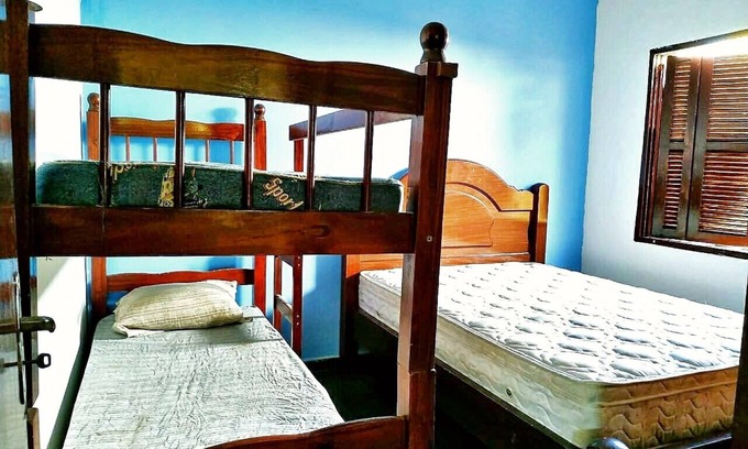 Jardim Capricornio House | Coastal Retreat at Caraguatatuba Beach House Carnival