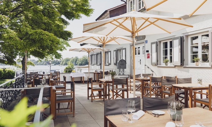 Wasserburg Hotel | Discover Caraleon: Family-Friendly Oasis with Spa & Pool