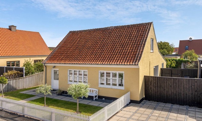 Skagen House | Relax at Caranus – 900m from the Sea with Ocean Views