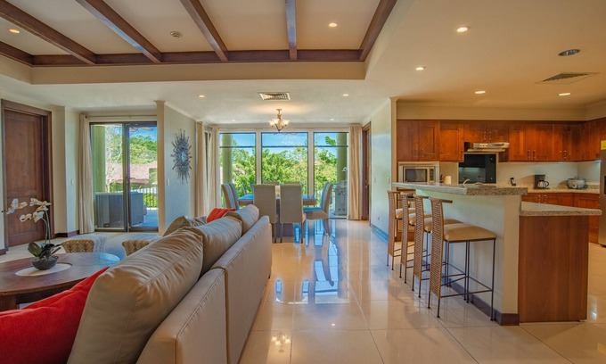 Cabo Velas Condo | Elegant Carao T5-2 Apartment with Pool & Spa - Reserva Conchal