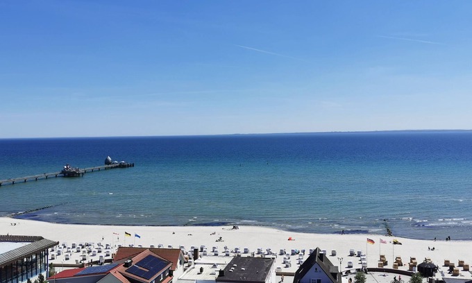 Groemitz Hotel | Premier Carat Golf & Sporthotel with Pool and Spa Access