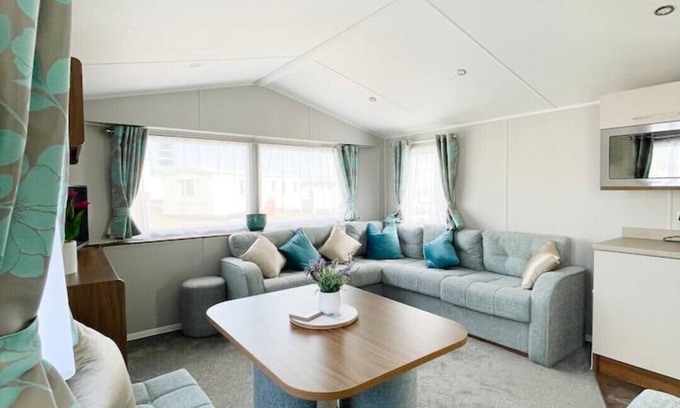 Perranporth House | Beachside Retreat at Haven Holiday Park – Rated 9.6/10