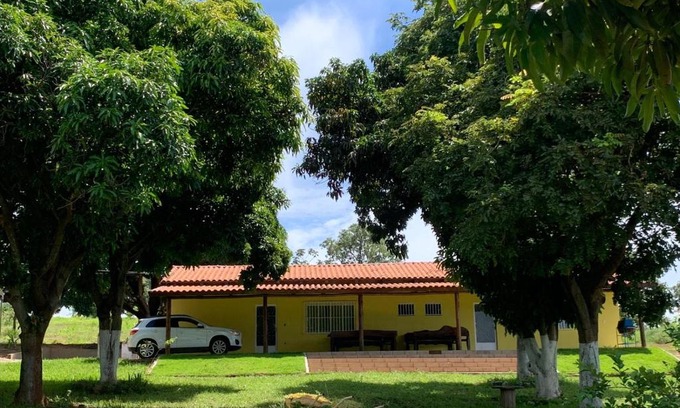 Tres Marias House | Discover Caravelas: Pet-Friendly Stay with Breakfast Included