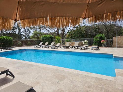 Solenzara Apartment | Oceanfront Cardellini 23: Family-Friendly Getaway Awaits