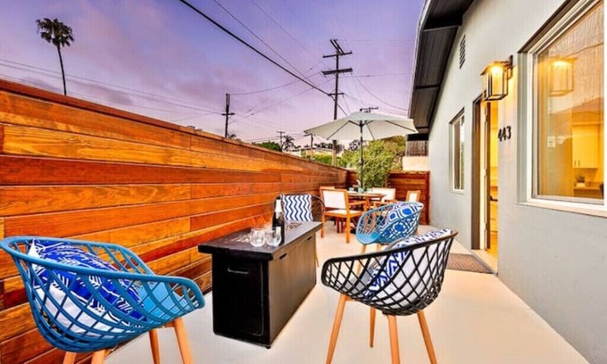 Cardiff-by-the-Sea Condo | Guest Rated 10/10: Cardiff Beach Getaway with Breakfast