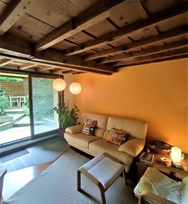 Careggi Rifredi Apartment | Inviting Careggi Garden Apartment: Family-Friendly Retreat