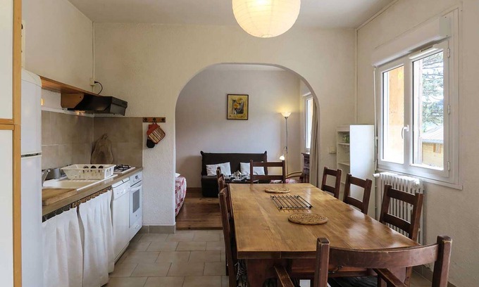 Autrans-Meaudre-en-Vercors Cottage | Carline's Retreat - Family-Friendly Stay in Autrans, Vercors