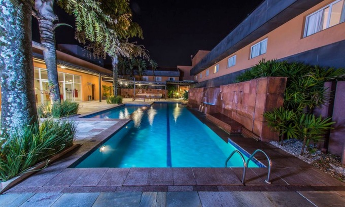 Taubate Hotel | Comfortable Stay at Carlton Plaza Baobá with Pool & Spa
