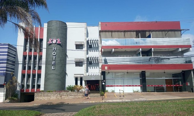 Joao Ribeiro Hotel | Budget-Friendly Stay at Carlton Plaza Torre with Family Amenities