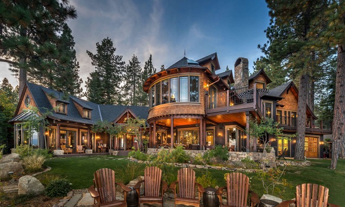 Carnelian Bay House | Lakefront Estate in Carnelian Bay with Pool & Spa Amenities