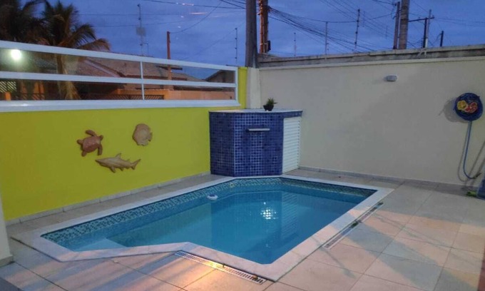Jardim Imperador House | Inviting Carnival House with Pool for Your Getaway