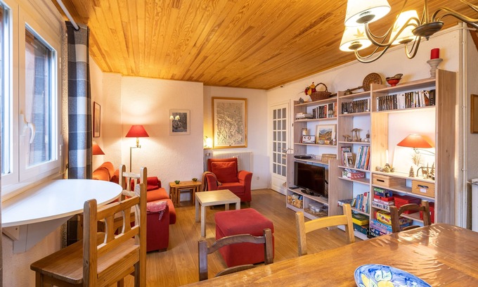 Font-Romeu-Odeillo-Via Apartment | Spacious Carols Apartment - Ideal for Families and Pets