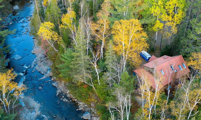Carrabassett Valley House | Explore Carrabassett Wheelhouse: Ideal for Mountain Biking