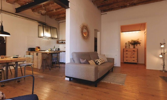 el Mercadal Apartment | Guest Rated 10/10: Bravissimo Carrer Nou, Cozy Apartment