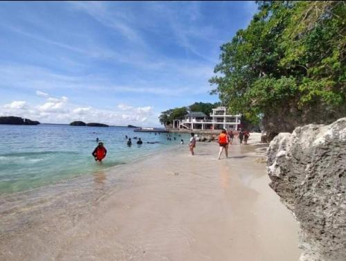 Lucap Bed & Breakfast | Cozy Caribbean Transient House with Ocean View & Breakfast