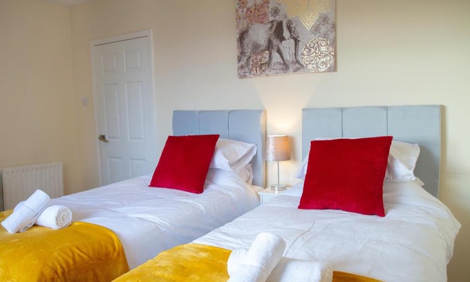 Grangemouth Apartment | Carvetii - Derwent House: Family & Pet-Friendly Escape