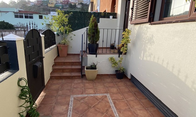San Cristobal de La Laguna House | Discover Casa Laurisilva: Nature, Hiking & Leisure Awaits