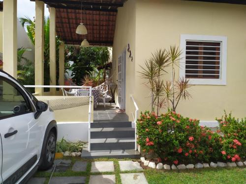 Castelo Branco House | Cozy Retreat Just 3 KM from Praia Tambaú - Pet Friendly Stay