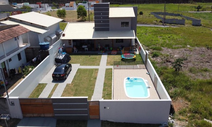 Barra do Sai House | Cozy Casa Just 860 Meters from the Beach with Pool