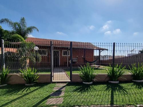 Aguas de Sao Pedro House | Pet-Friendly Haven at Casa - Águas de São Pedro, 4-Star Rated