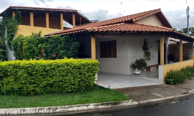 Sao Jose da Barra House | Casa: Ideal Stay with Garden, Terrace & Family-Friendly Amenities