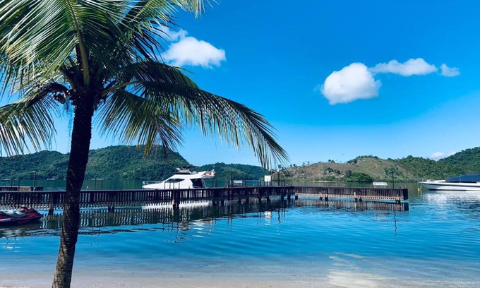Itanema House | Scenic Casa with Ocean View in Itanema, Angra dos Reis