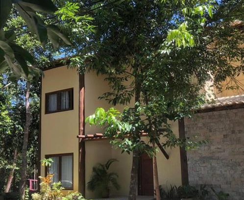 Itacimirim House | Experience Casa with Suites, Pool & Nature at Your Doorstep