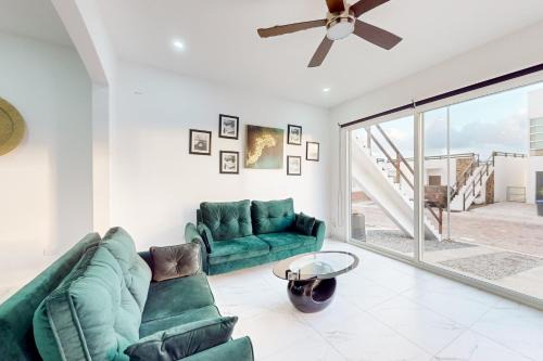 La Paloma House | Discover Casa 14 - Playa Arcangel: Pet-Friendly Retreat