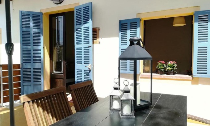 Porto Cristo Apartment | Family-Friendly CASA 2 PINS with Ocean Views Await