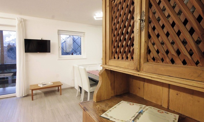 Cavalese Apartment | Casa 4 Pioppi: Family-Friendly Stay with Breakfast Included