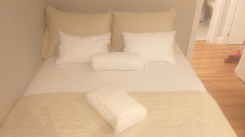 Espinheiros Apartment | Discover Casa 6 Encanto dos Mares: Oceanfront Bliss!