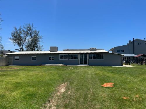 Torres House | Pet-Friendly Casa Just Steps from the Beach