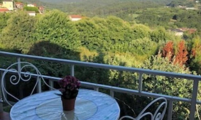 Ponte Caldelas House | Unforgettable Stays at Casa A Estreliña: 10/10 Rated!